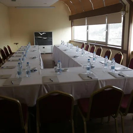 尤斯塔公园酒店 特拉布宗