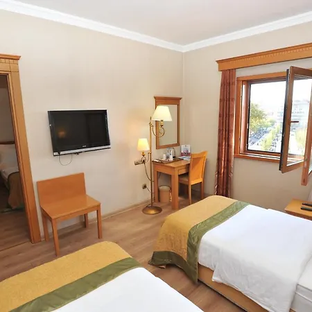 Usta Park Otel