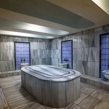 Usta Park 4* Τραμπζόν