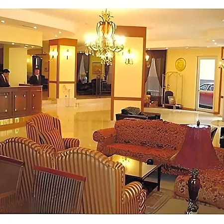 Hotel Usta Park 4*